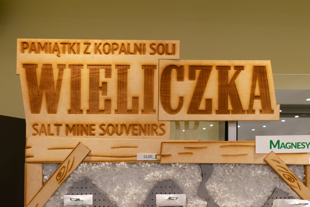 Panneau de la boutique de souvenirs de Wieliczka
